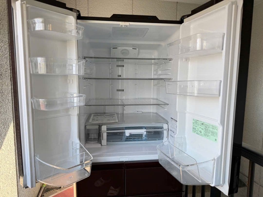 ブライ　日立 ワインレッド 二ドア冷蔵庫