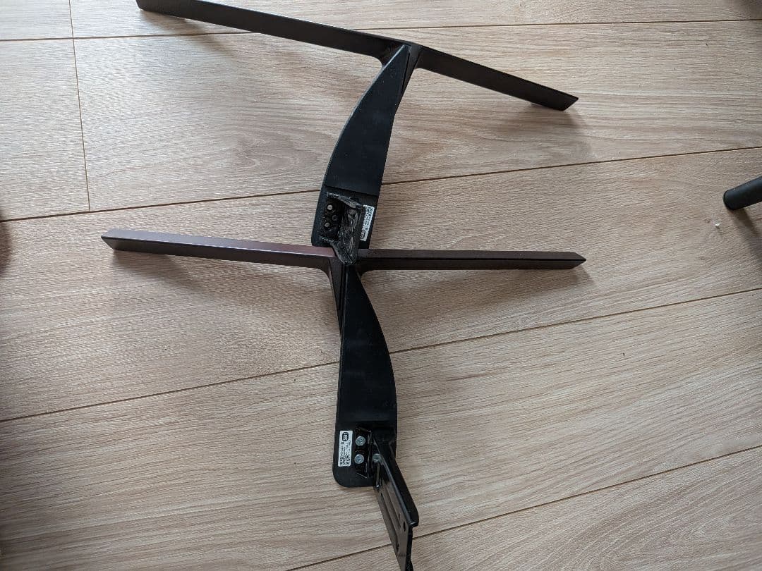 テレビ周辺機器 ブラック 　テレビスタンド　85インチ