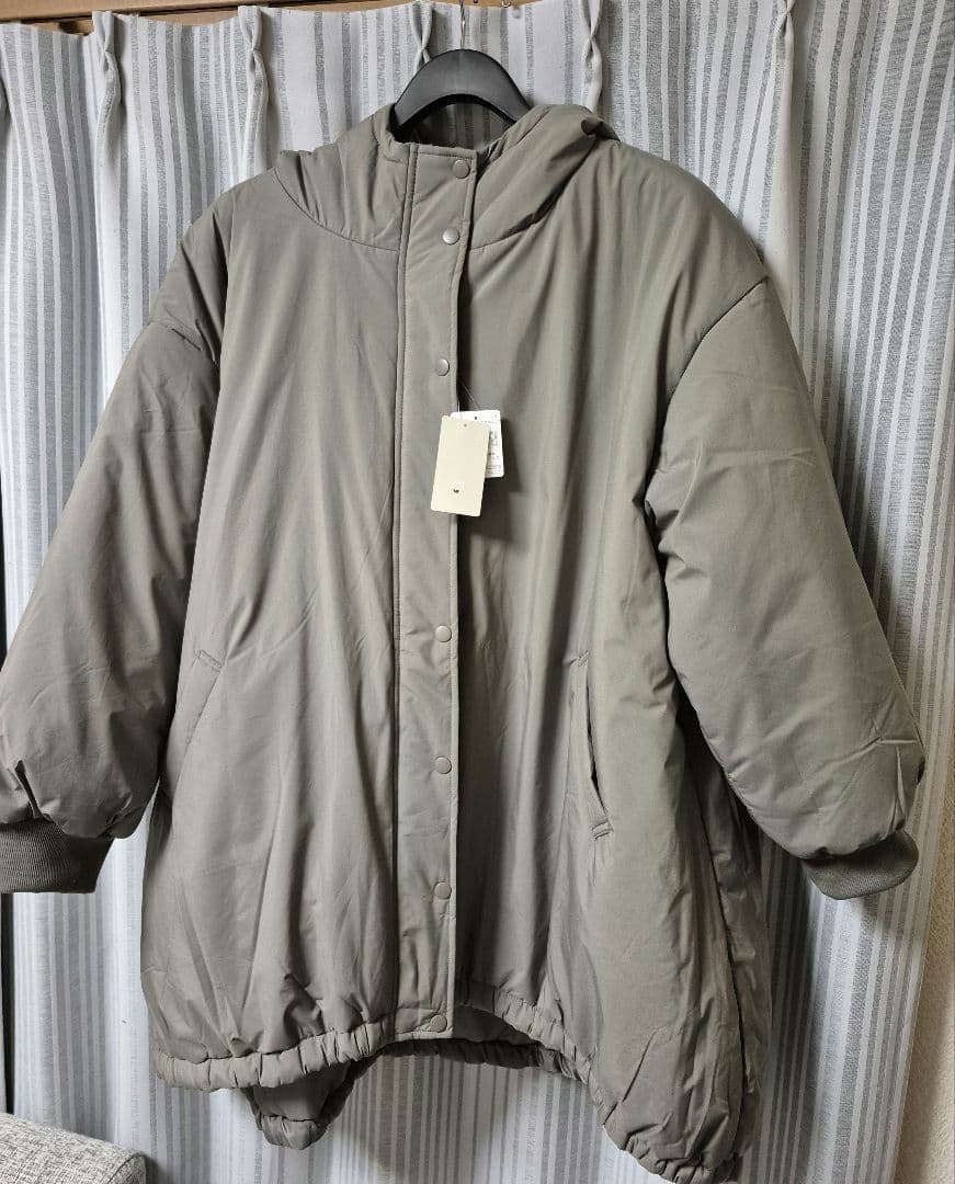 【最終お値下げ】新品タグ付き ビッグパーカー中綿コート 5L～6L