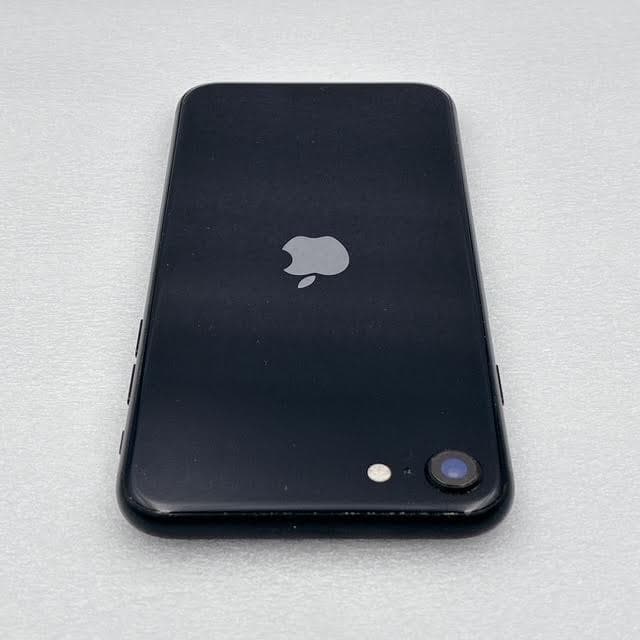 【極美品】iPhoneSE 第3世代 64GB SIMフリー ブラック