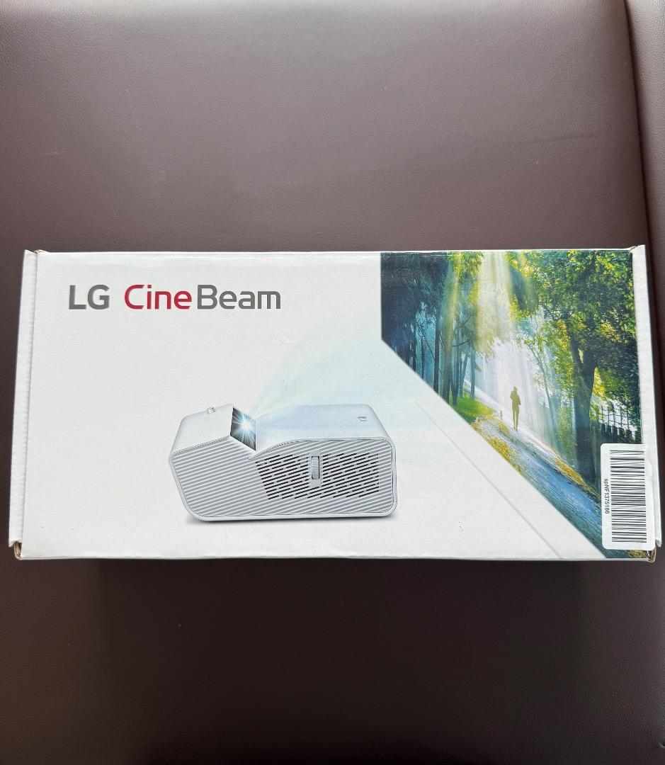 LG CineBeam プロジェクター本体　PH450UG