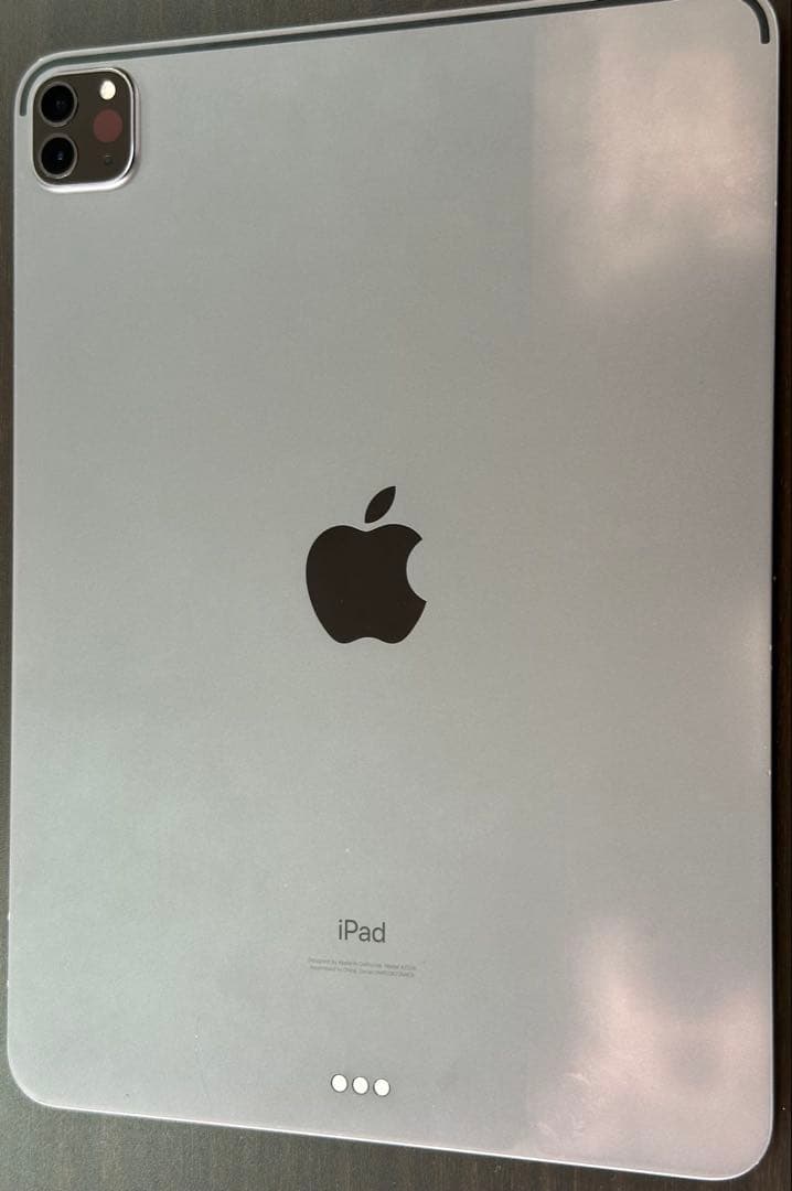 iPad Pro 第2世代　11インチ 256GBとMagic Keyboard