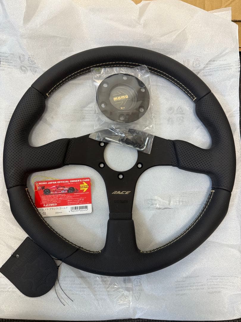 【正規品】モモ MOMO ステアリング RACE NOTO 350mm 35φ