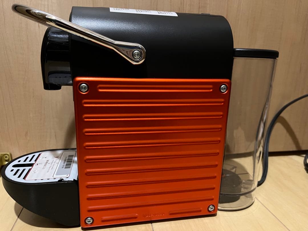 Nespresso PIXIE(ピクシー) レッド C60RE　2012年製