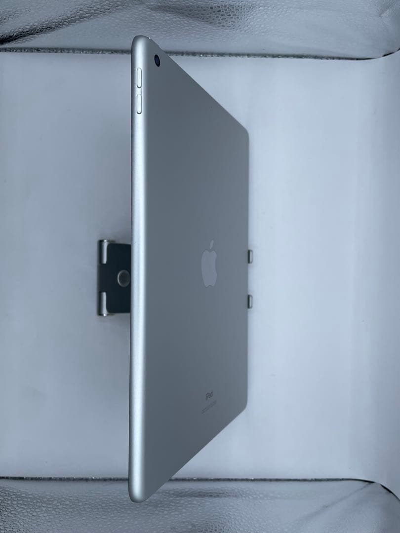 N*m様 iPad 7世代 32GB 本体