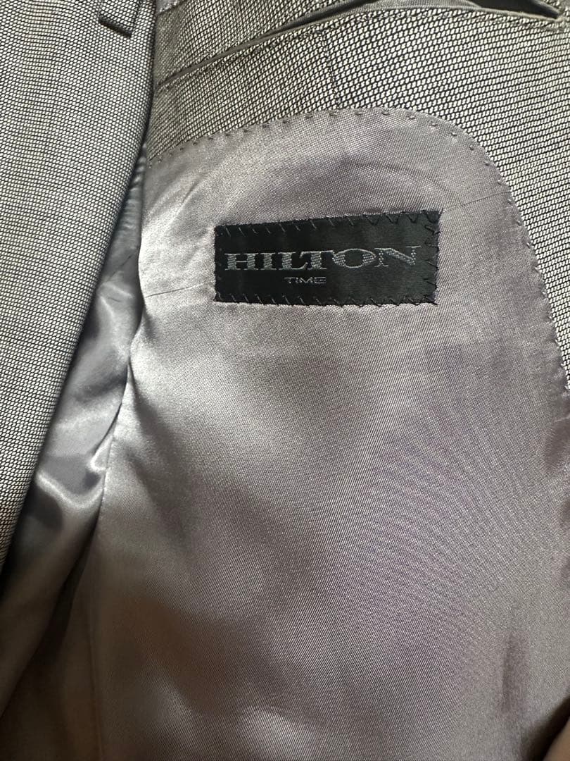 ビジネススーツ 3点セット ネイビー グレー ブラック　HILTON 洋服の青山