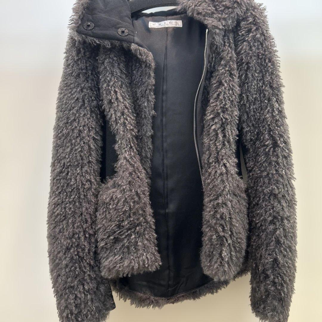 プライドジャケット３８サイズ ほぼ新品ですぺこ様依頼品