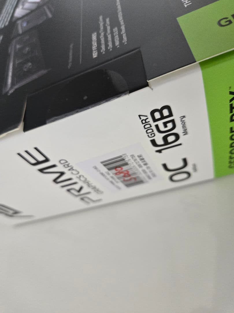 グラフィックボード・グラボ・ビデオカード ASUS PRIME GeForce RTX 5080 OC 16GB