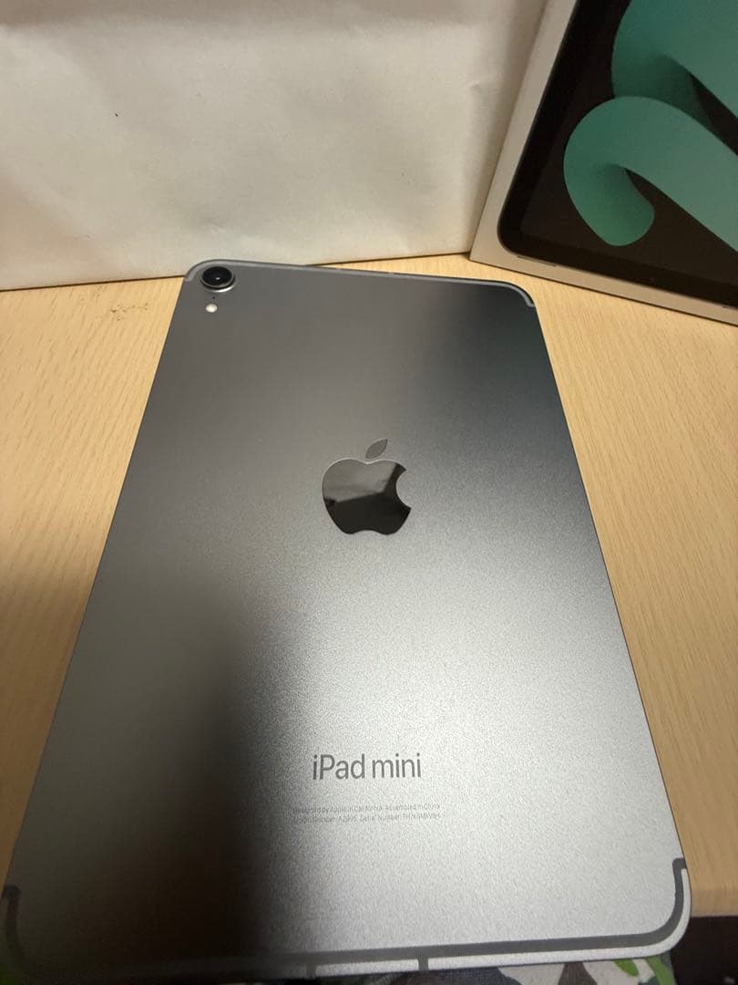 Apple iPad mini (第7世代) Wi-Fi + Cellular