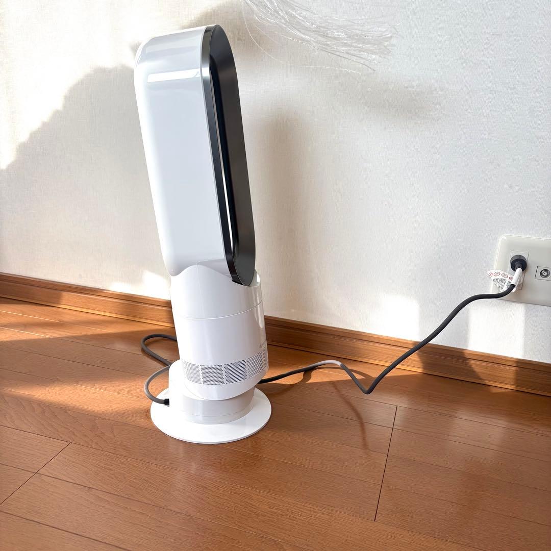 Dyson 2024年製　HOT＆COOL ファンヒーターAM09 リモコン付