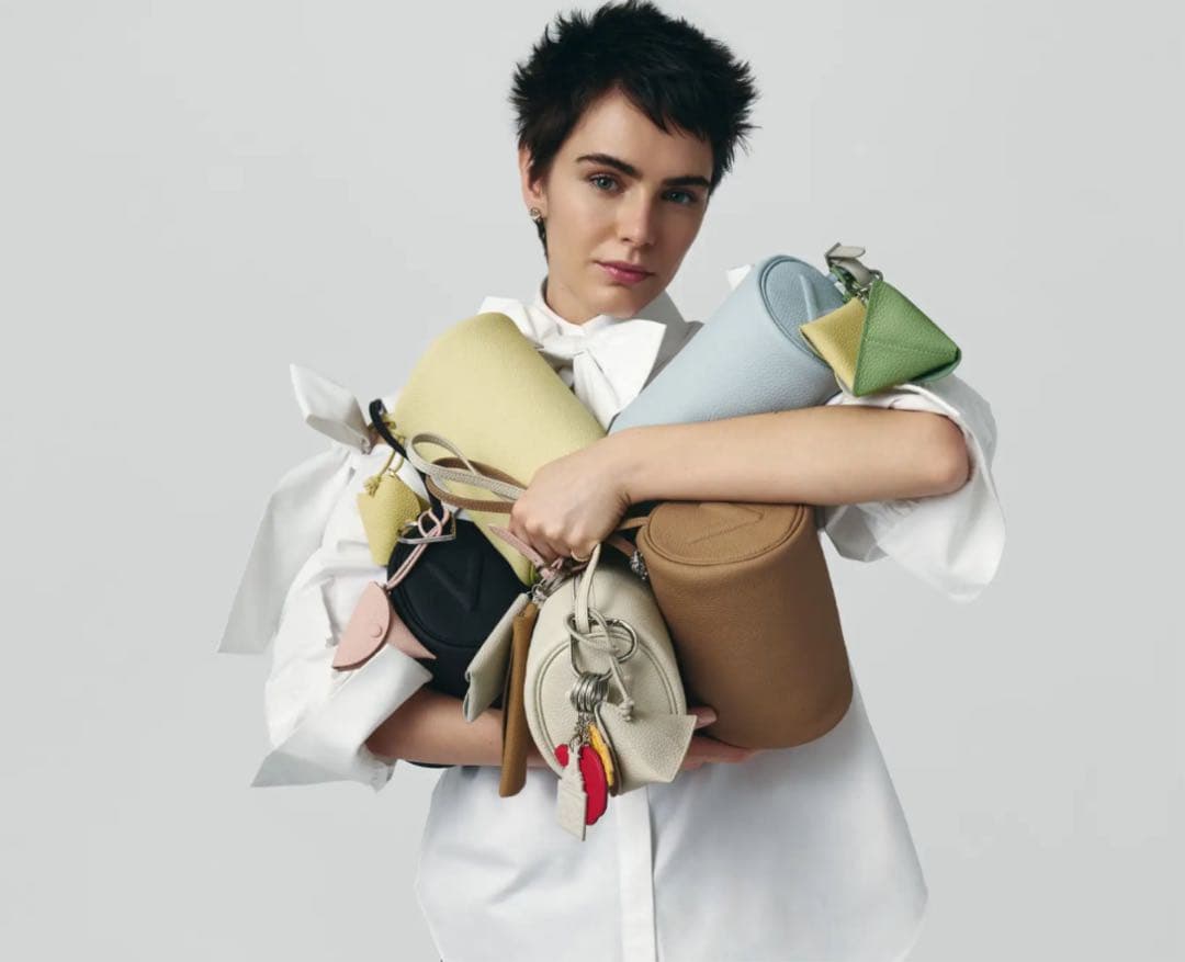 ＜VASIC/ヴァジック＞10th Anniversaryチャーム