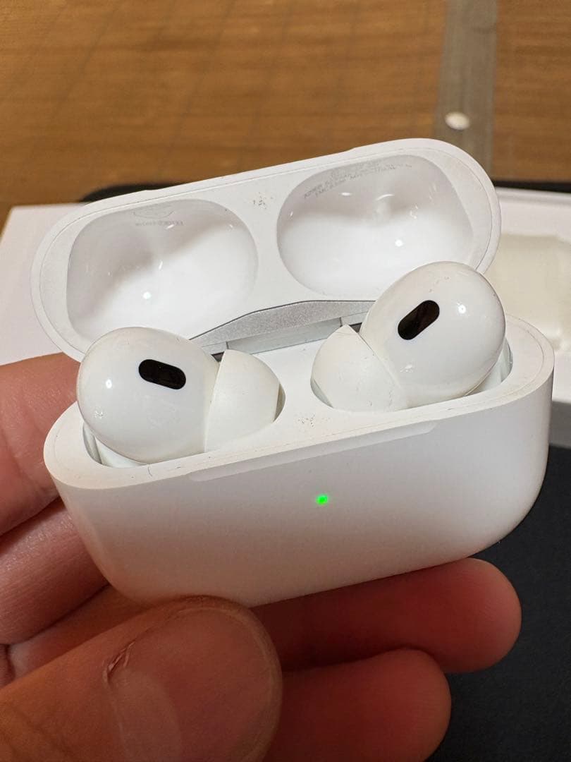 AirPods Pro 第2世代　Apple　USB-typeC
