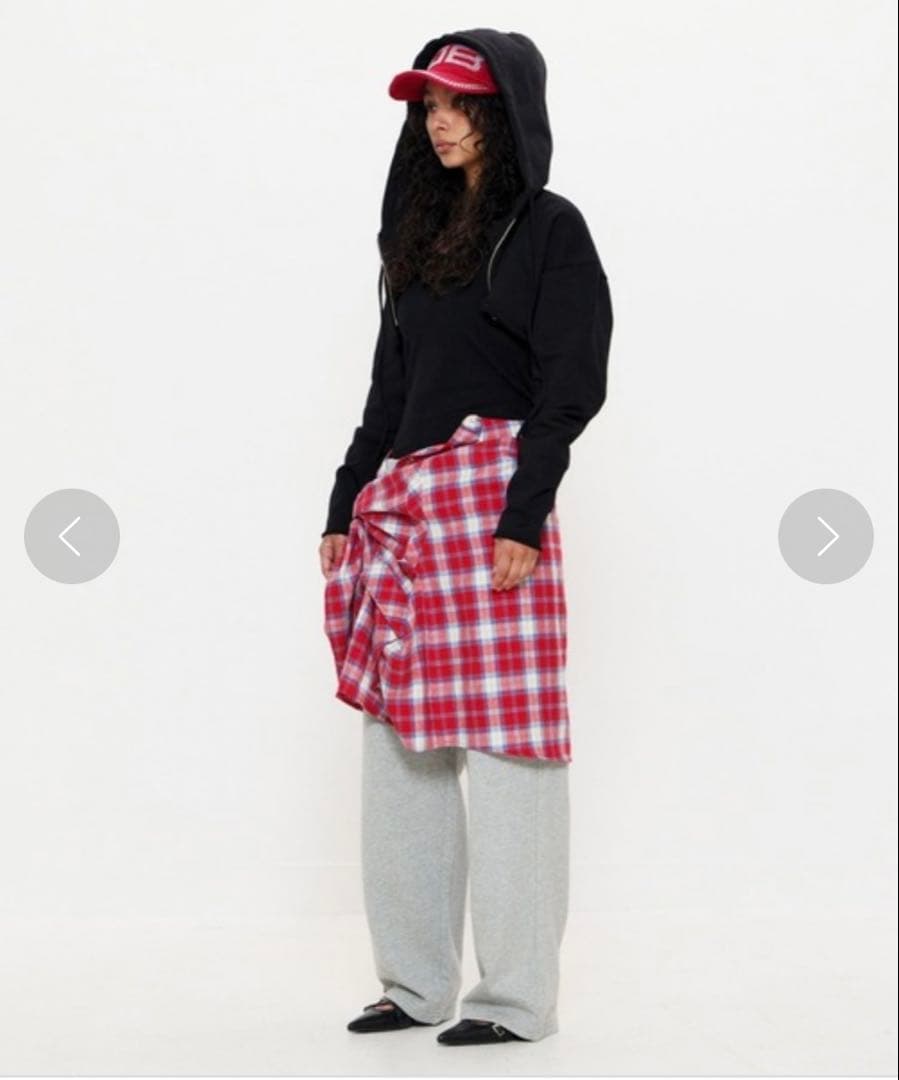 専用 BEEDEN バックロゴ クロップド ジップアップパーカー y2k 短丈