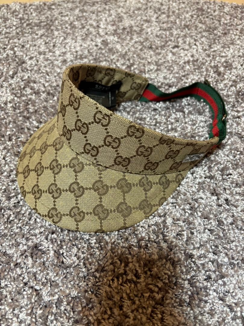 GUCCI GGパターン サンバイザー　正規品　ゴルフに！サイズS