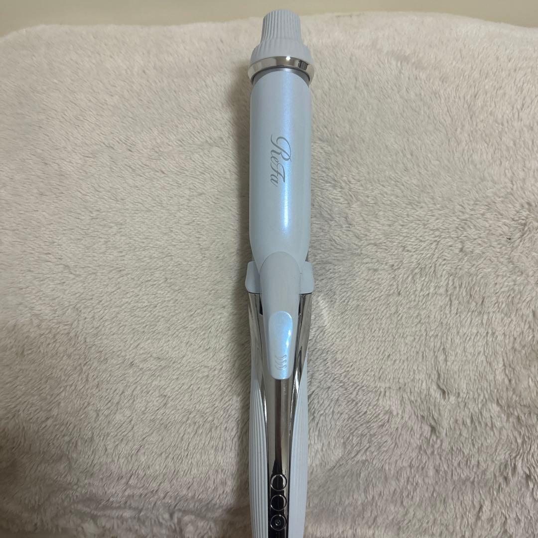 リファカールアイロン プロ 白 数回使用しました