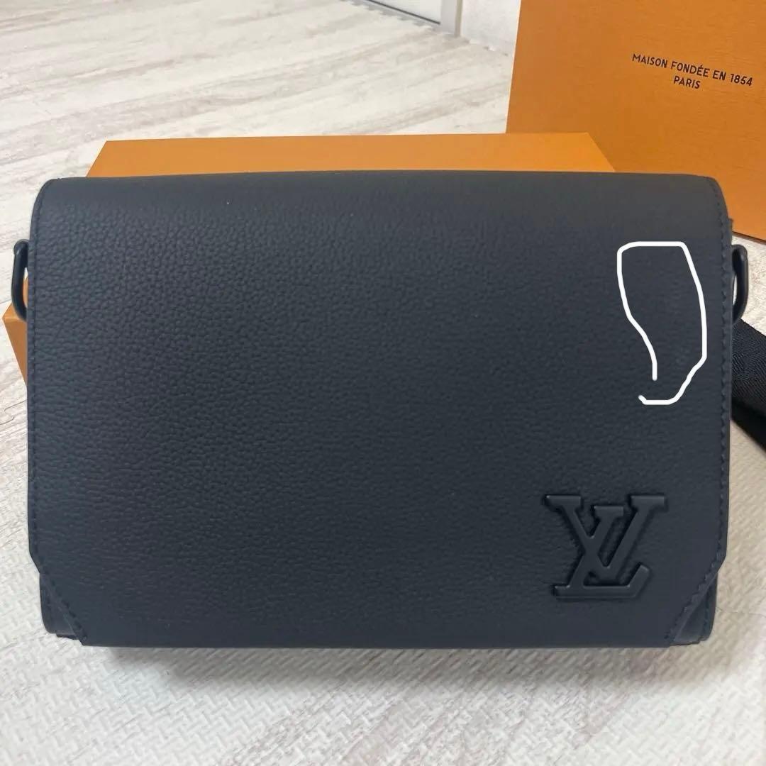 ルイヴィトン】 テイクオフメッセンジャー（本日限定価格