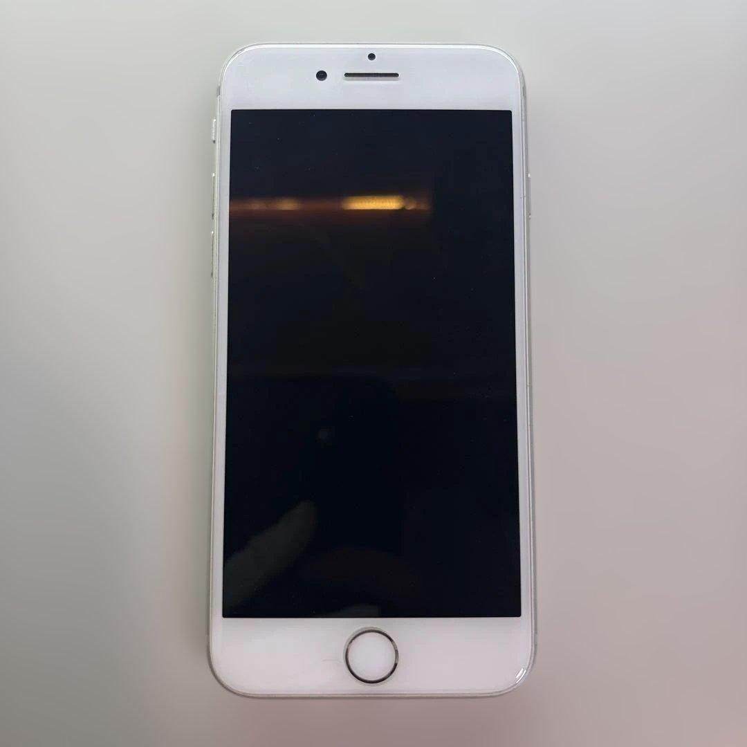 iPhone 8/シルバー/64GB/SIMフリー/MQ792J/A