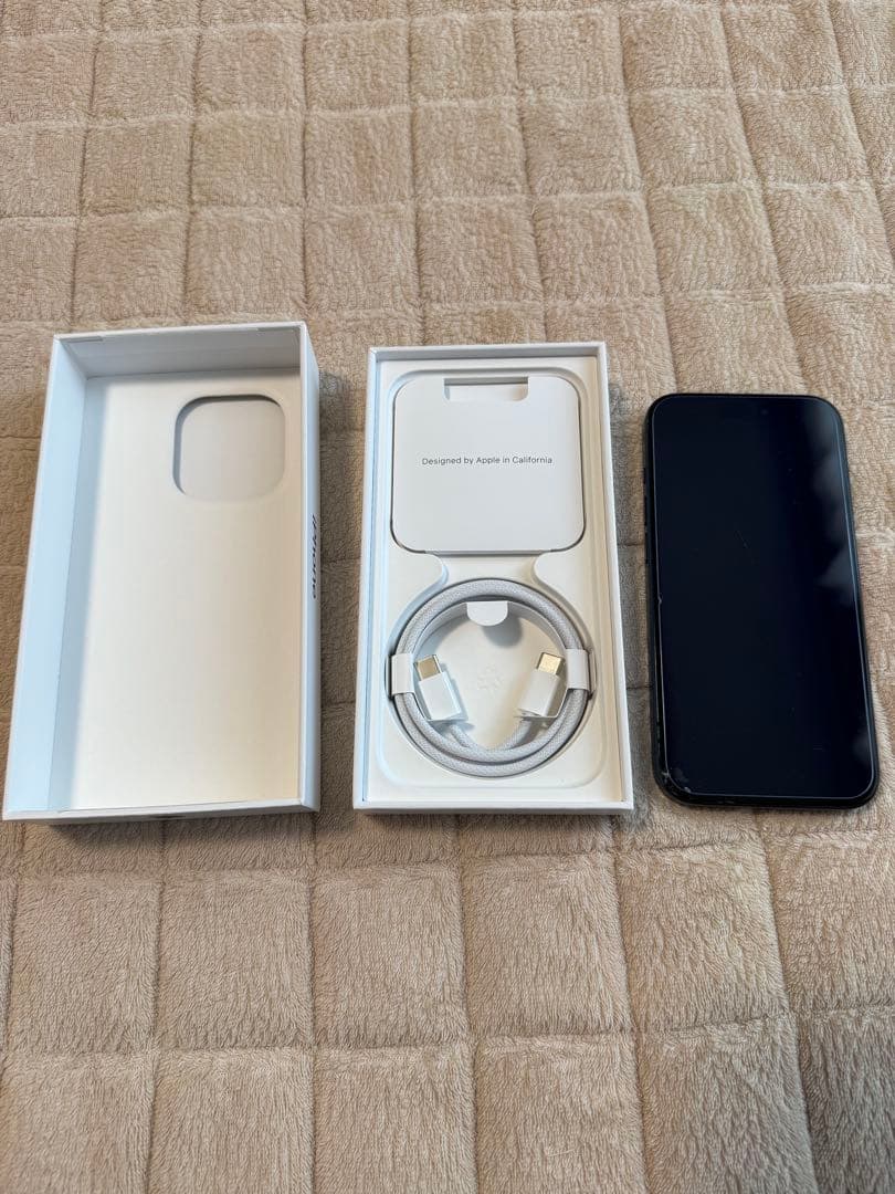 iPhone 15 Pro 256GB ブルーチタニウム SIMフリー