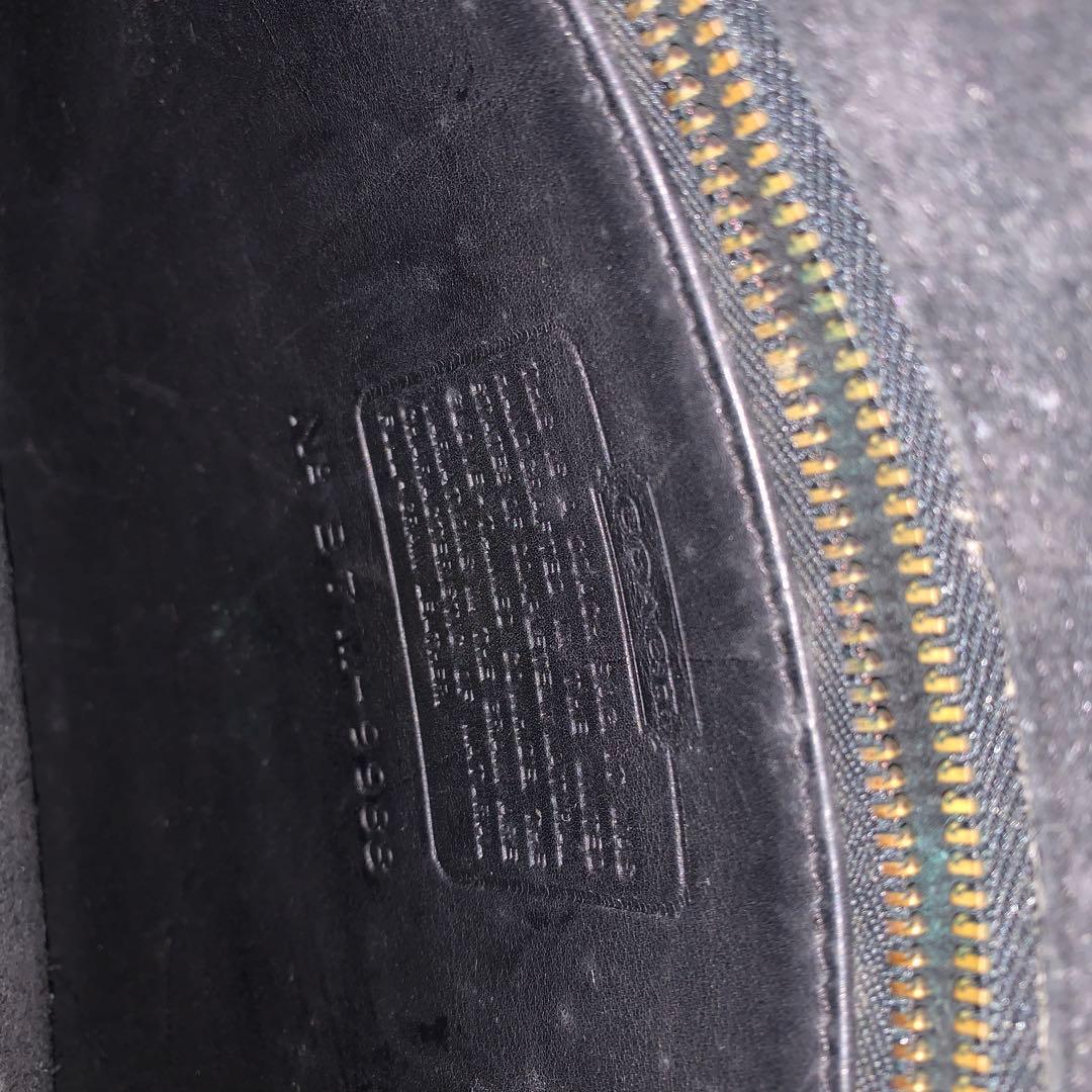 Old COACHブラックレザーショルダーバッグ