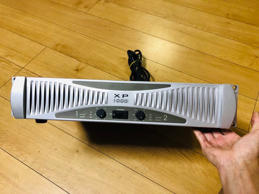 Phonic XP1000 パワーアンプ