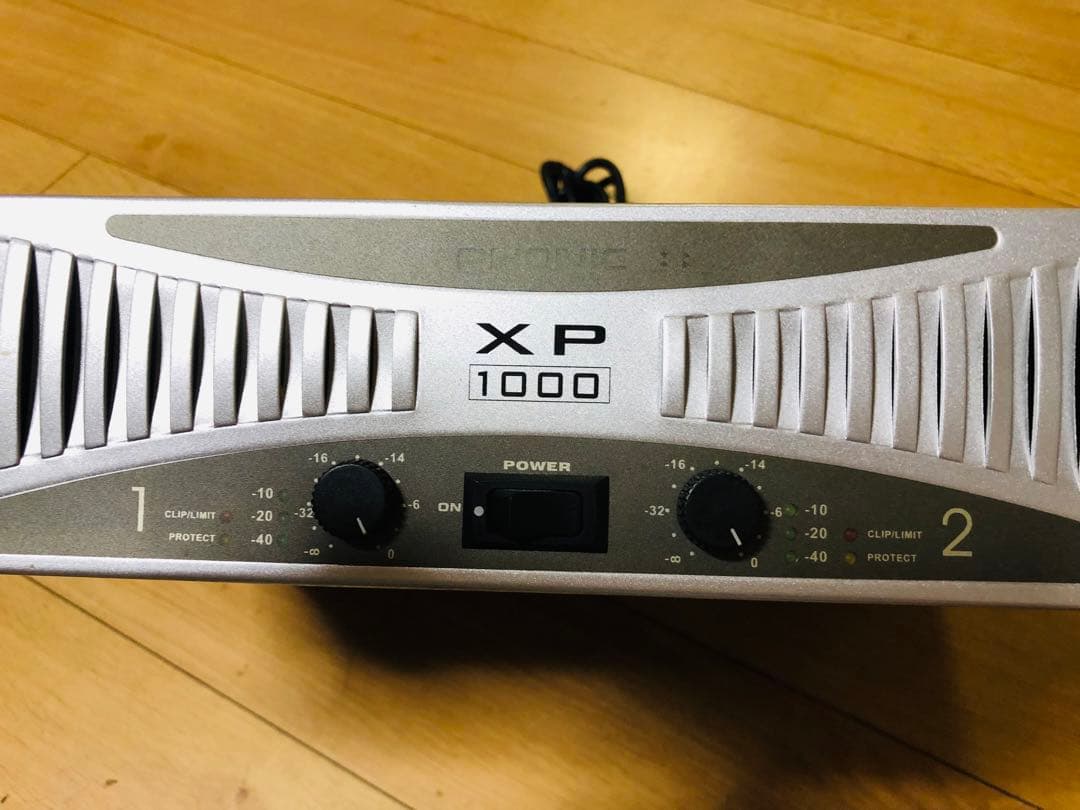 Phonic XP1000 パワーアンプ