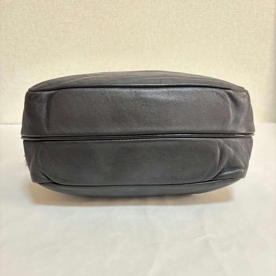 ジミーチュウ　JIMMY CHOO黒 レザー クロスボディバッグ