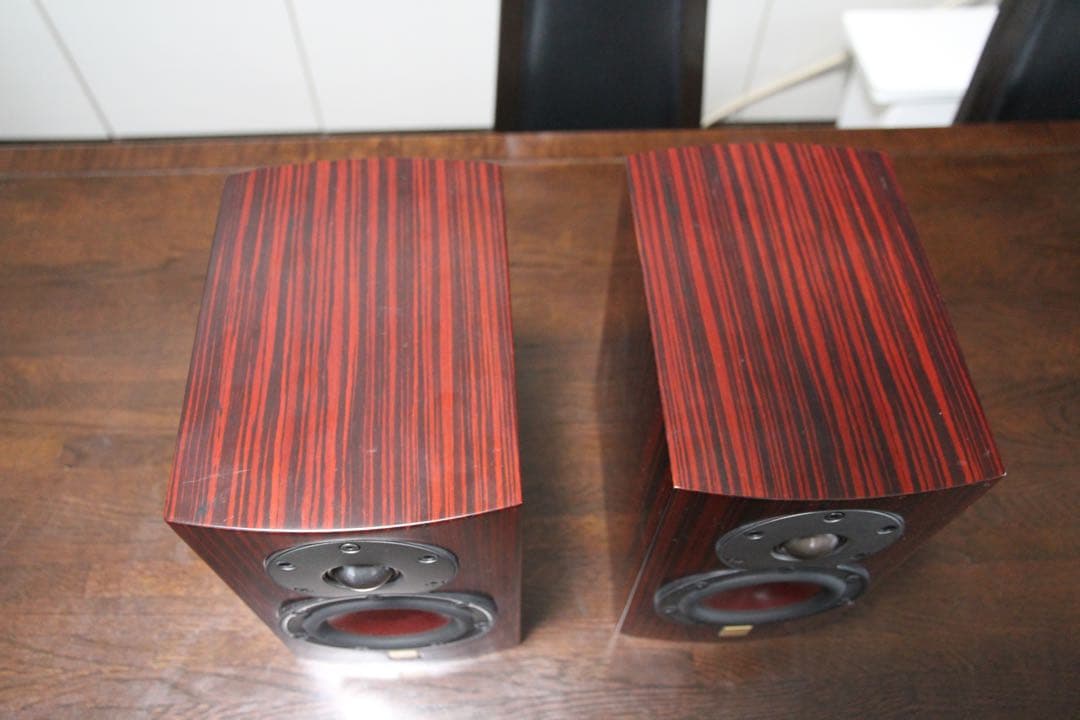 DALI 30周年ブックシェルフ「MENTOR MENUET SE」