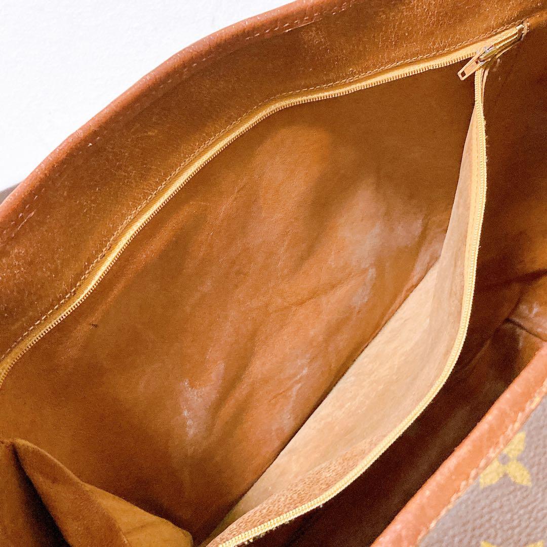 214 ルイヴィトン モノグラム　ハンドバッグ　サックウィークエンドgm