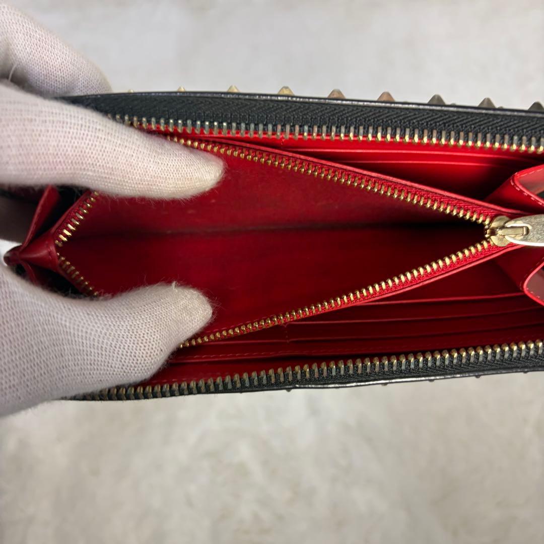 クリスチャンルブタンパネトーネ グラデーションスタッズ ラウンドジップ長財布