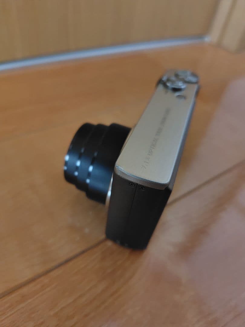 【中古】RICOH　リコー　R10　コンパクトデジタルカメラ