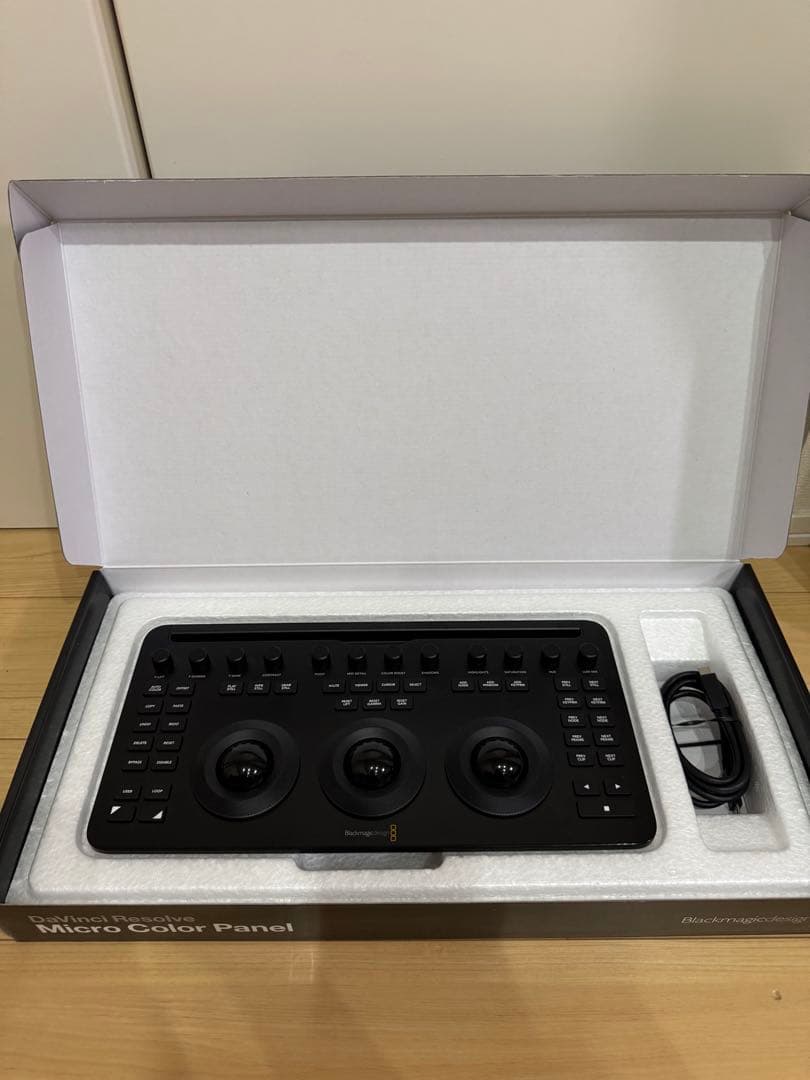 DaVinci Resolve Micro Color Panel (EN)美品