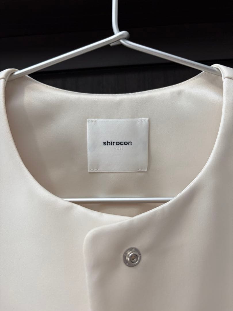 yori パフュームサテンジャケット 36アイボリーshirocon