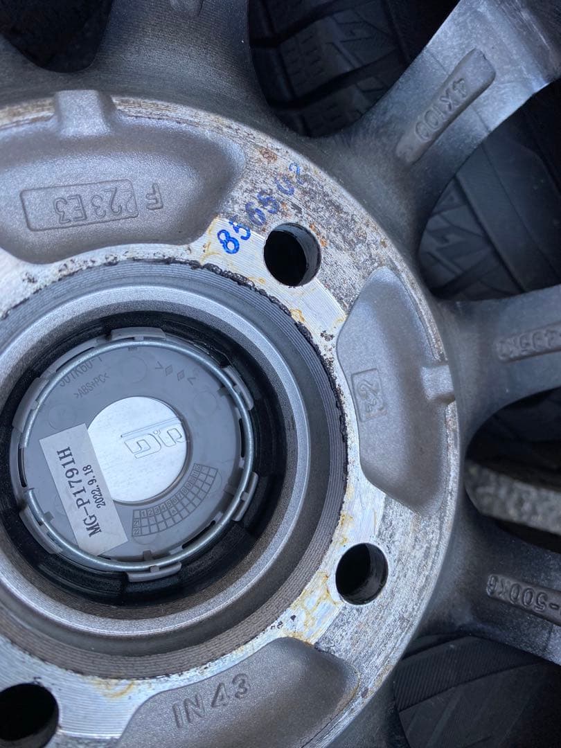 145/80R13 スタッドレスタイヤ ヨコハマ アイスガードiG60