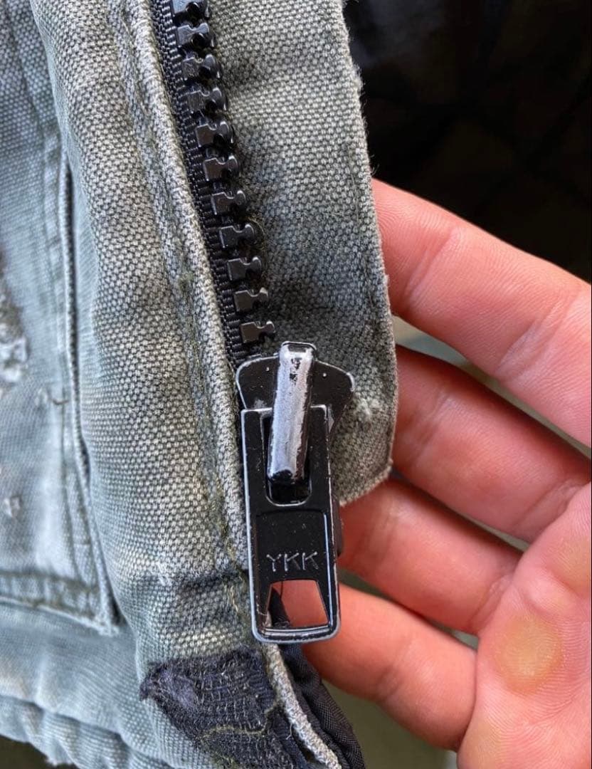 フェード　Carhartt トラディショナルコート