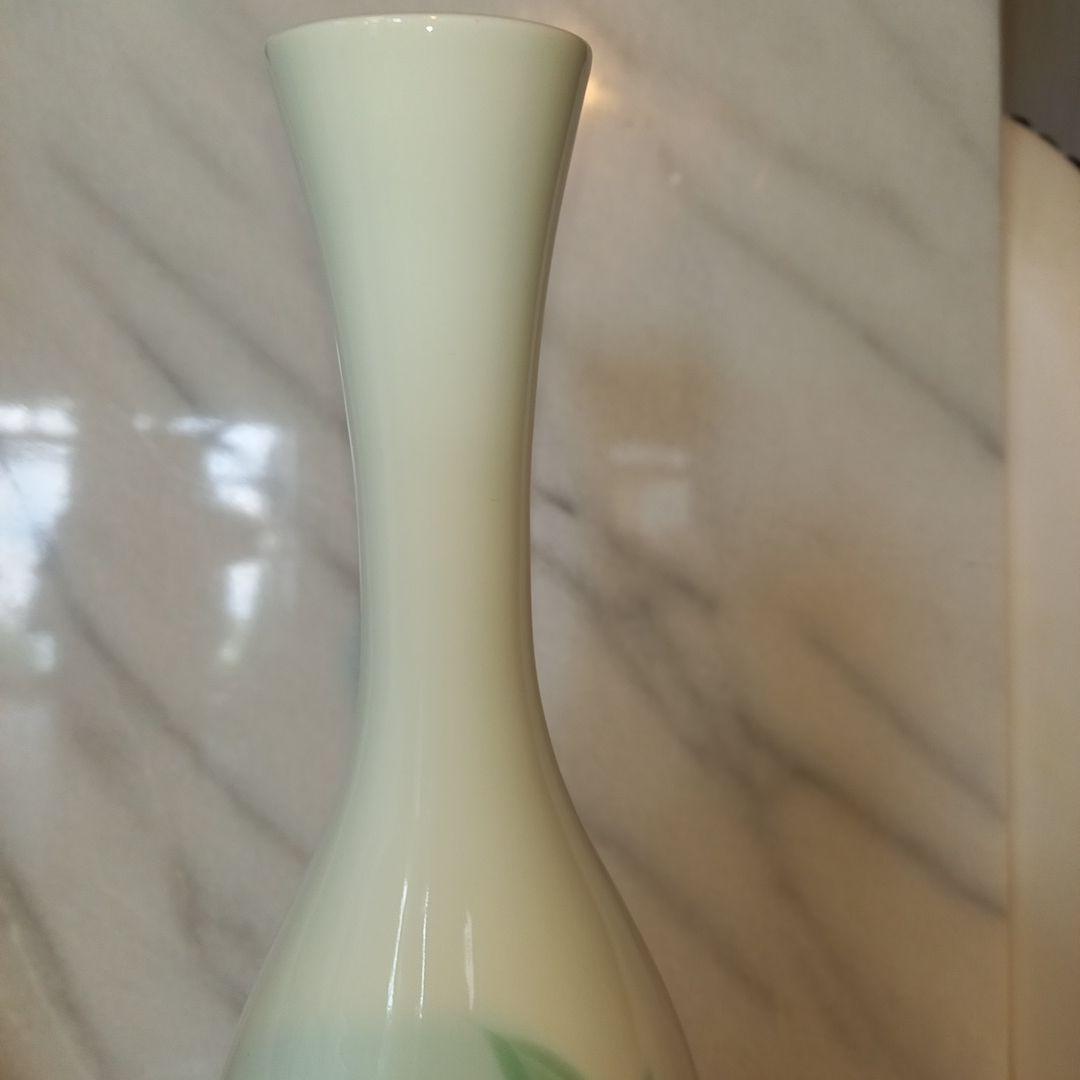 の*り様 井上萬二　百合　花　花瓶　壺　緑　茶器