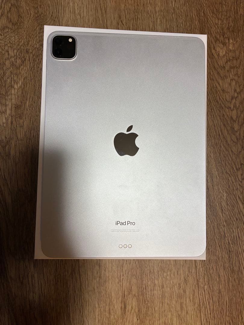 Apple iPad Pro 11インチ第四世代M2整備済み
