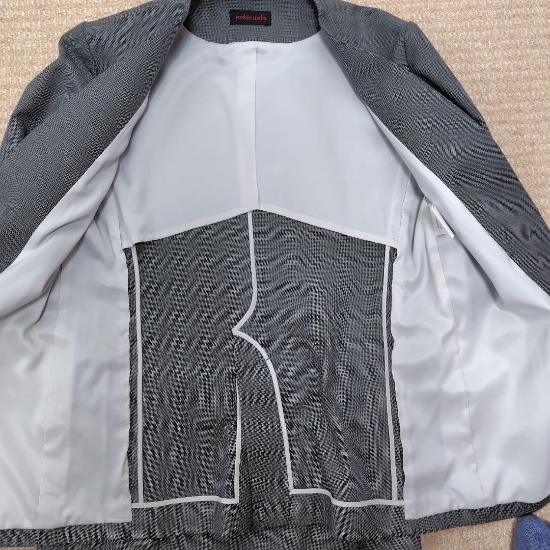 yoshie inaba グレー ス スーツ　パンツ、スカートセットアップ