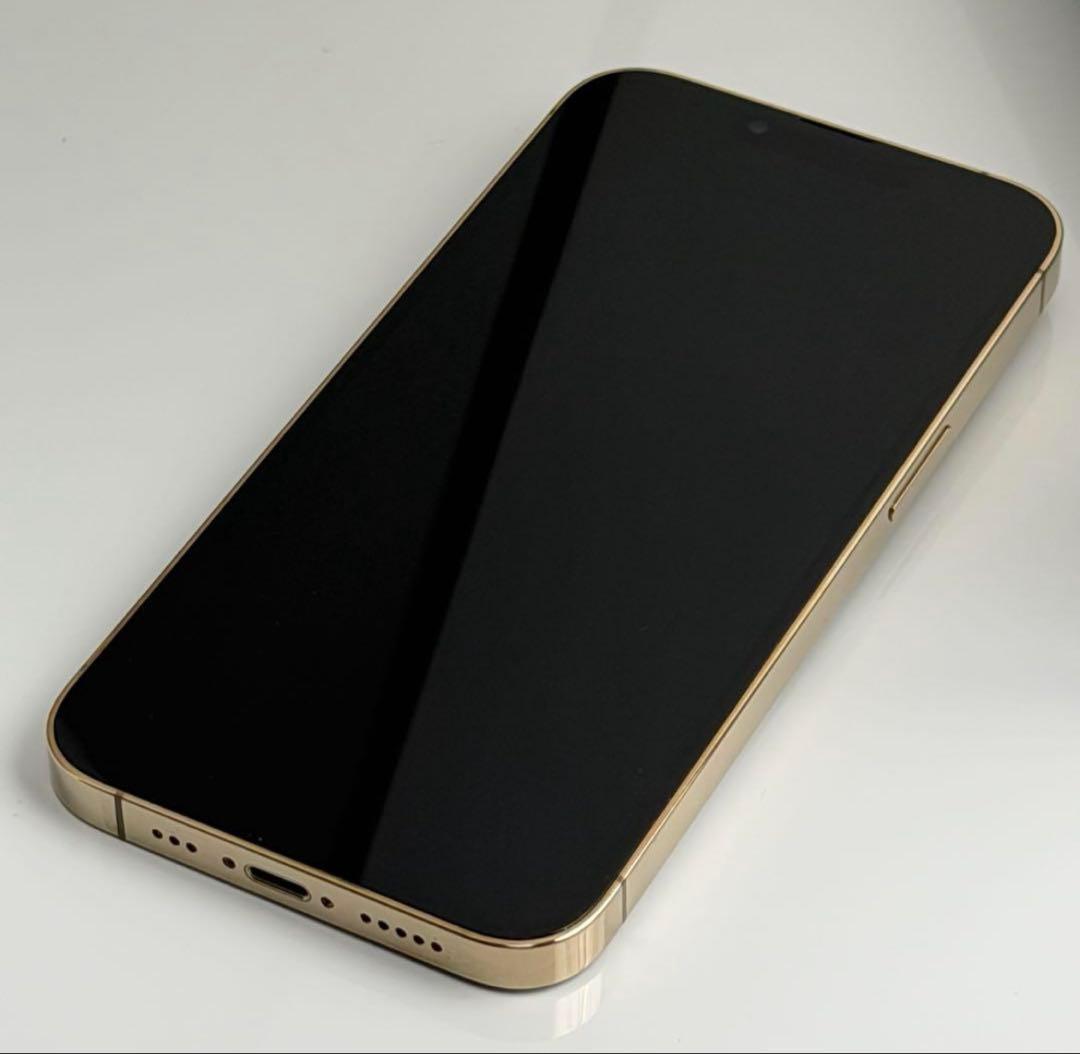 Apple iPhone13Pro ゴールド 本体1TB スマホ携帯　即日発送