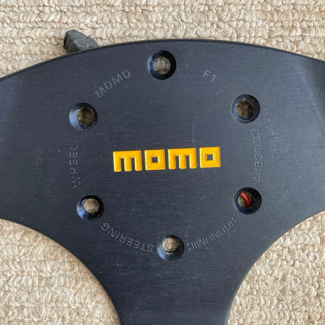 【希少品】MOMO ステアリングF1 CONCEPT SPYDER