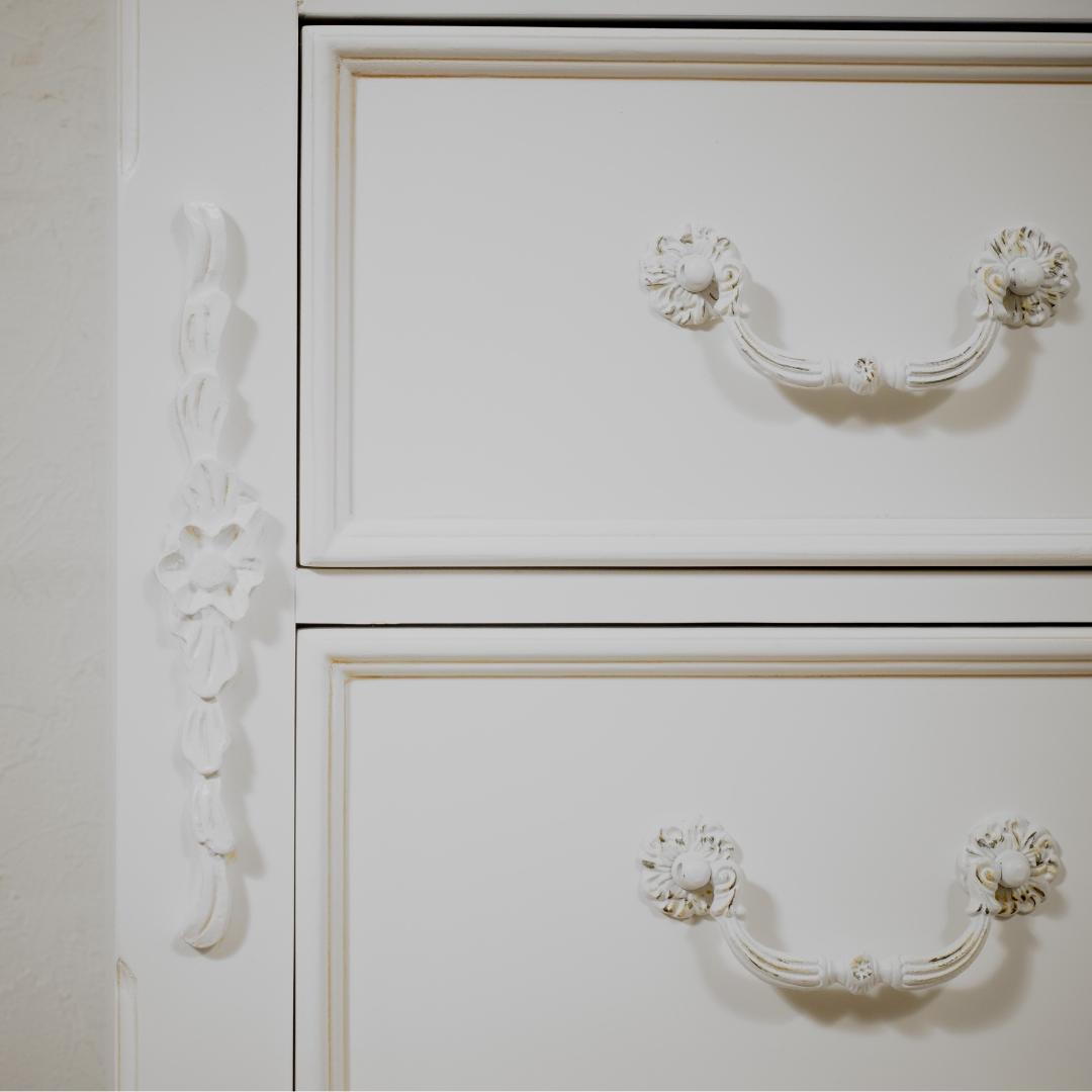 【新品】ハンプトンシリーズ　クラシカルデザインチェスト アウトレット