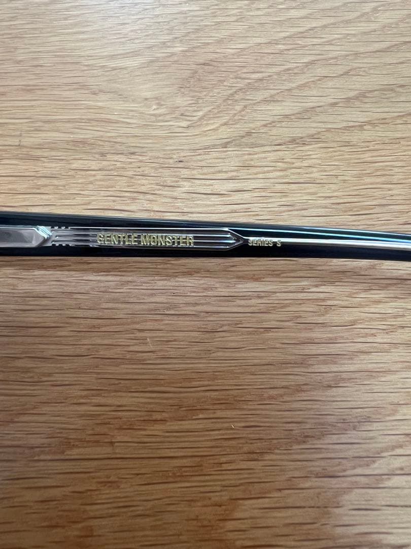 ジェントルモンスター　サングラス　South Side N