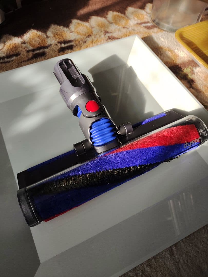dyson v8 slim fluffy 中古清掃整備品