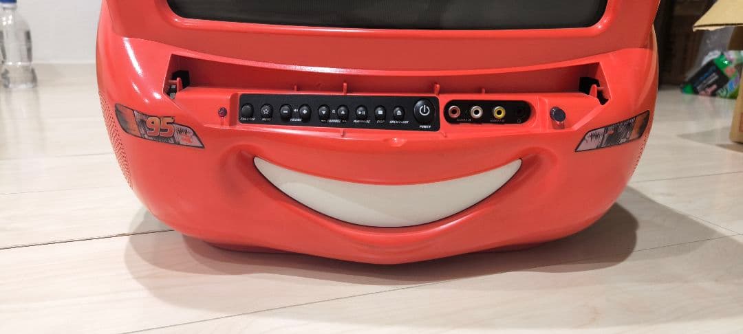 カーズ　ブラウン管型テレビ　DVDプレイヤー付き　動作未確認　インテリアとして！