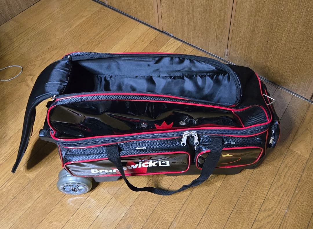 Brunswick ボウリング用バッグ 黒赤