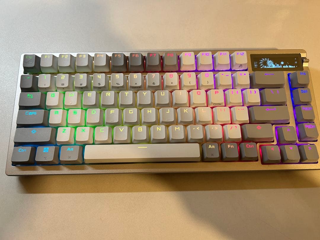 エイスースASUS ROG AZOTH ワイヤレスゲーミングキーボード ほぼ新品