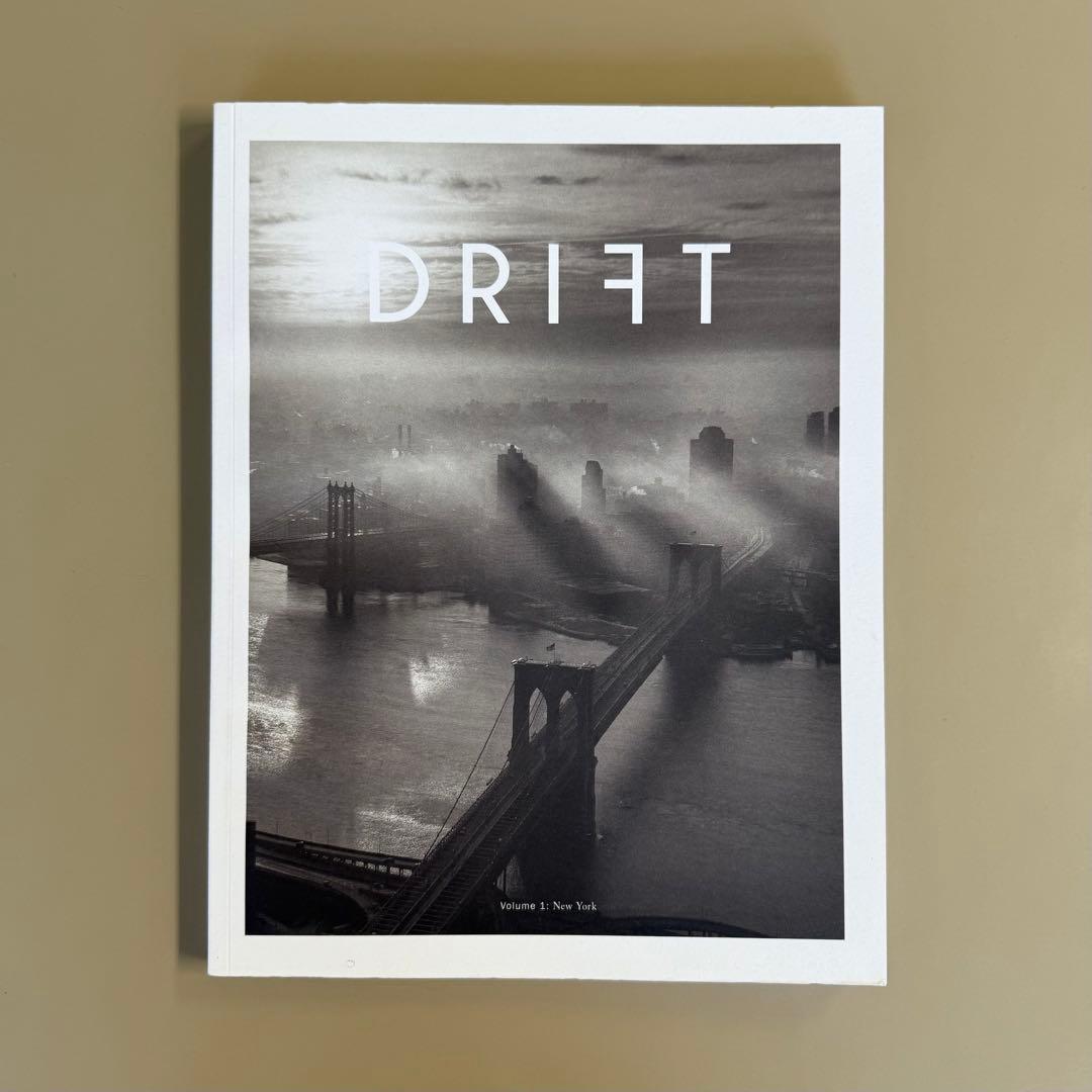 洋書 Drift Magazine vol.1 New York