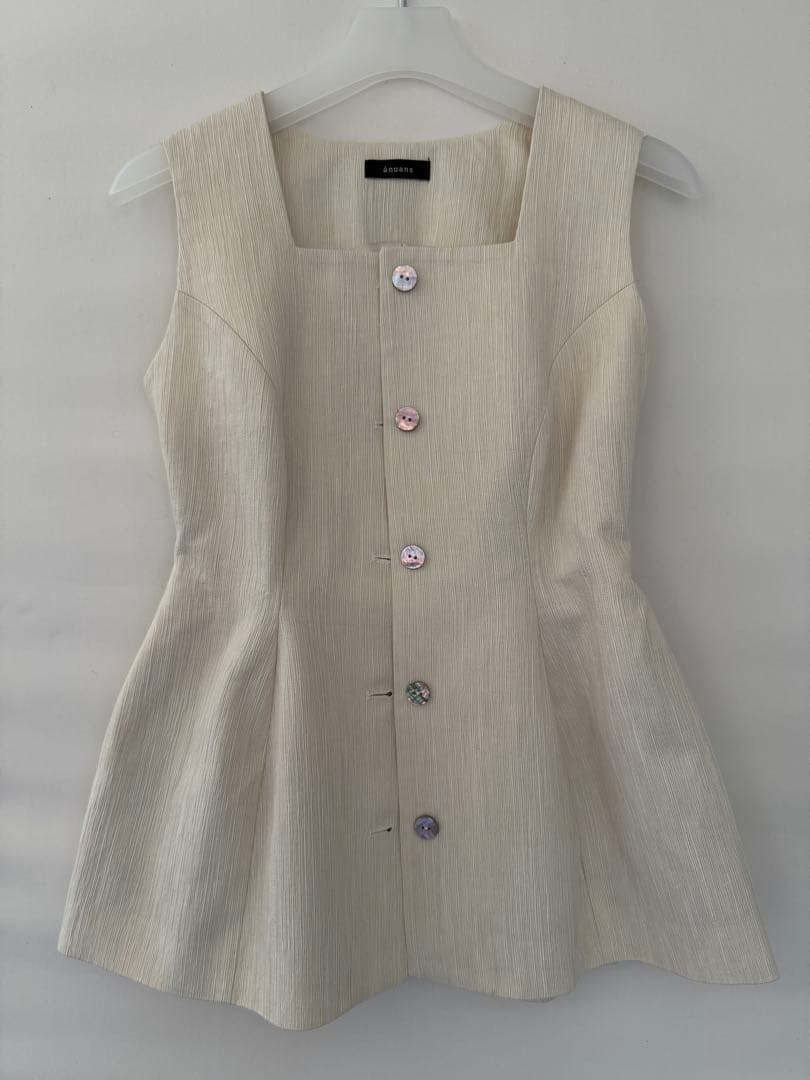 【新品】anuans ノースリーブ ベスト タグなし フリーサイズ