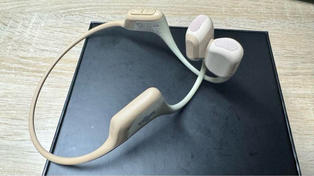 Shokz OpenRun Pro 骨伝導イヤホン　おまけ付き