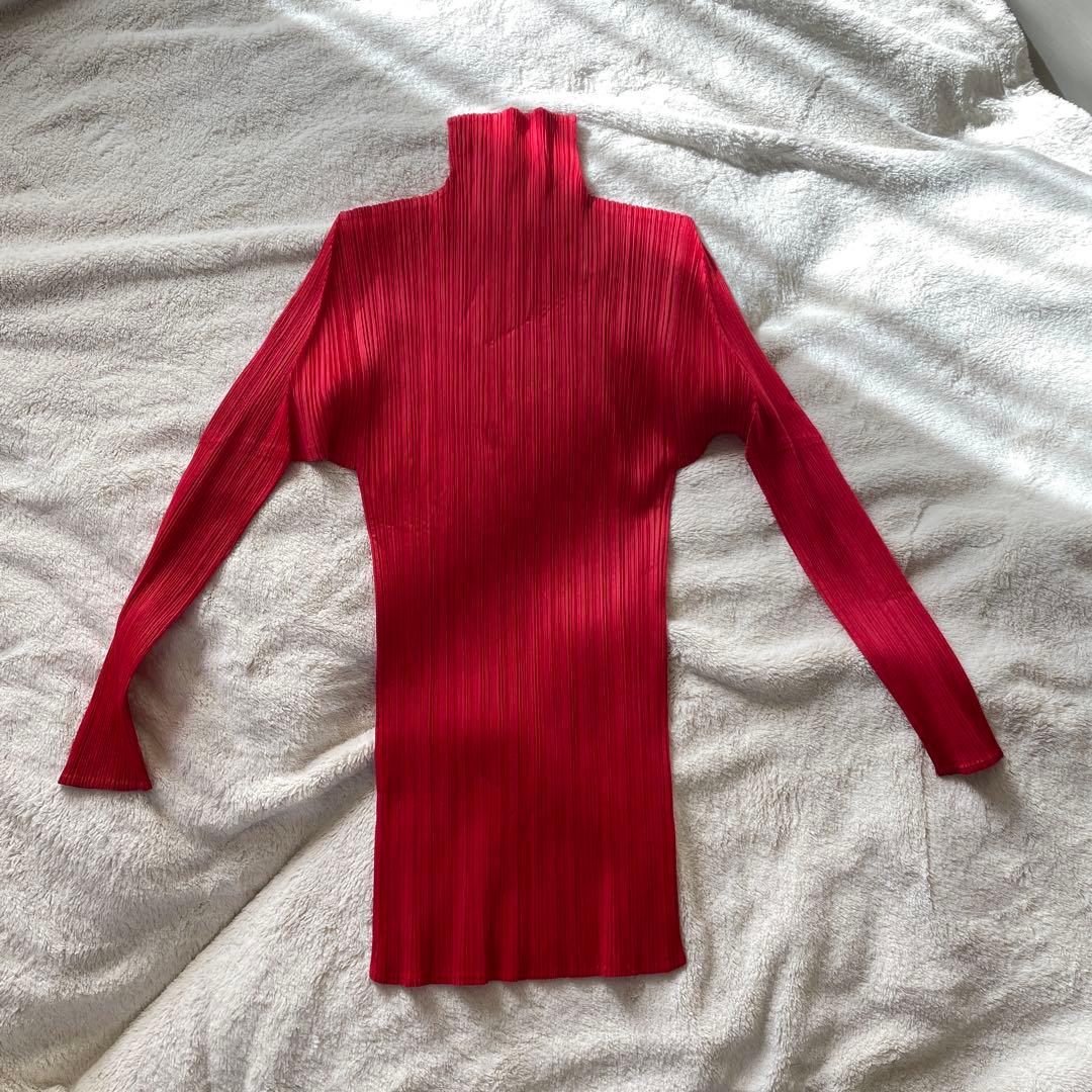 PLEATS PLEASE プリーツカットソー　レッド
