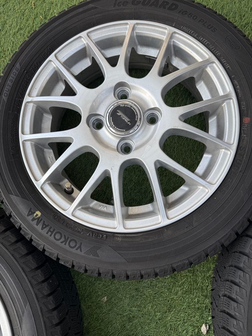 ま*さ様 155/65R14スタッドレスタイヤホイールセット